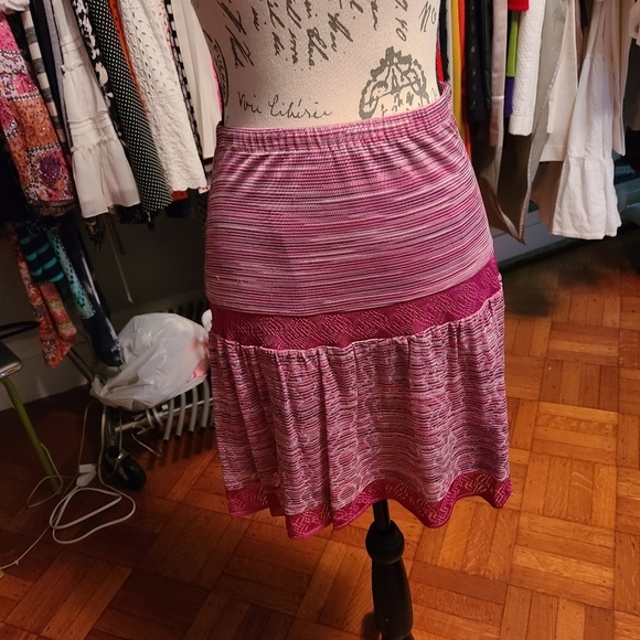 Hp🔥🔥Missoni sport skirt - Picture 2 of 5
